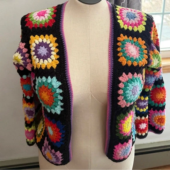 Women's new handmade crochet medium granny square cardigan - Picture 1 of 6